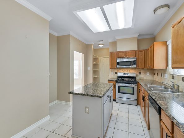 114 Skycrest Drive, Sugar Land TX 77479