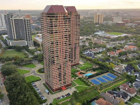 5100 San Felipe Street 88, Houston TX 77056