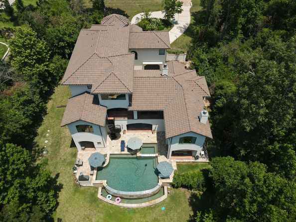27330 Shady Hills Landing Lane, Spring TX 77386