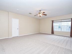 3800 Tanglewilde Street 109, Houston TX 77063