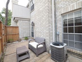 3800 Tanglewilde Street 109, Houston TX 77063