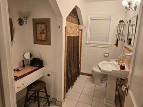524 W 34th Street, Houston TX 77018