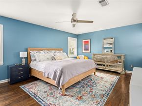 5423 Dumfries Drive, Houston TX 77096