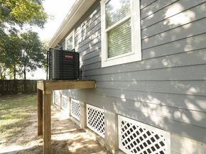 6150 Ridgeway Drive, Houston TX 77033