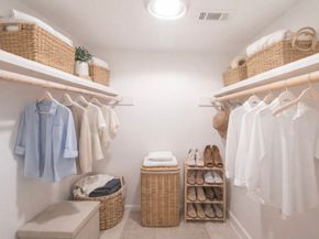 6150 Ridgeway Drive, Houston TX 77033