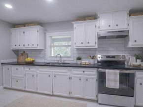 6150 Ridgeway Drive, Houston TX 77033