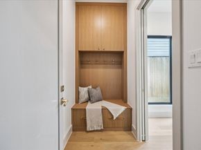 1341 Candlelight Lane, Houston TX 77018