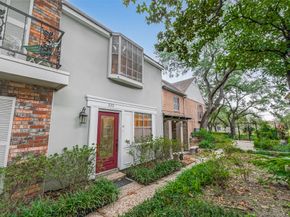 11550 Chimney Rock Road 330, Houston TX 77035