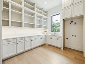 4914 Wigton Drive, Houston TX 77096