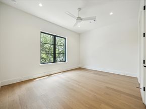 4914 Wigton Drive, Houston TX 77096