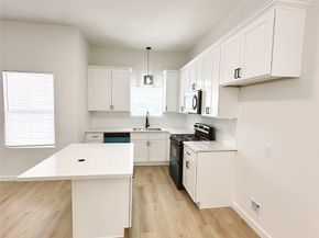 9725 Kerr A-B Street, Houston TX 77029