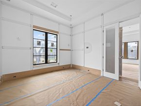 4046 Drummond Street, Houston TX 77025