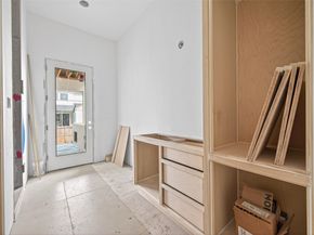 4046 Drummond Street, Houston TX 77025