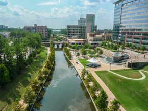 58 Bridgeberry Place, The Woodlands TX 77381