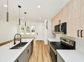 5201 Fairchild Street, Houston TX 77028