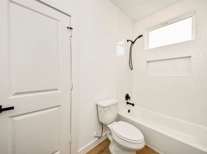 5201 Fairchild Street, Houston TX 77028