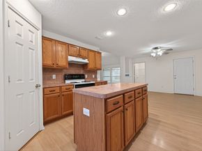 16827 Vandergrift Drive, Houston TX 77396