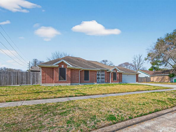 16827 Vandergrift Drive, Houston TX 77396