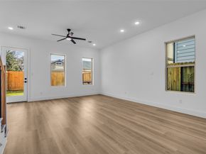 1506 Griffin Street, Houston TX 77009