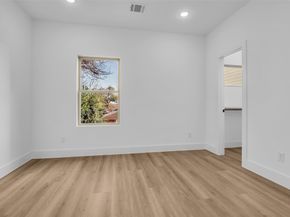 1506 Griffin Street, Houston TX 77009