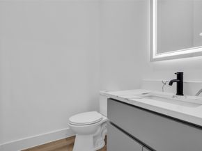 1506 Griffin Street, Houston TX 77009