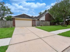 1003 Clarenda Falls Drive, Sugar Land TX 77479