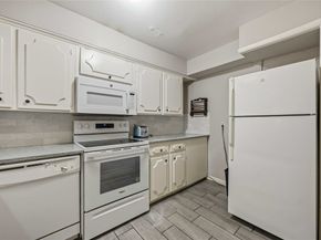 5223 Arboles Drive, Houston TX 77035