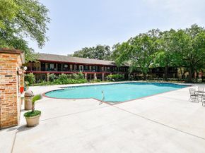 5223 Arboles Drive, Houston TX 77035