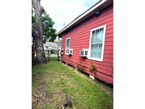 1504 Freeman Street, Houston TX 77009