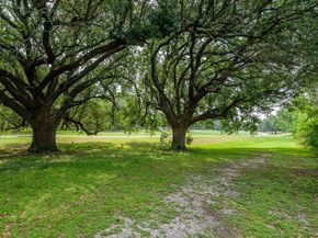 8052 Golf Green Circle, Houston TX 77036