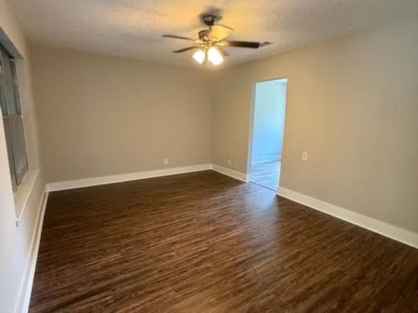 113 E Witcher Lane, Houston TX 77076