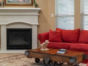 626 Dalton Lane, Sugar Land TX 77479