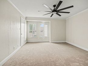 2125 Winrock Boulevard 38, Houston TX 77057