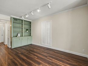 2125 Winrock Boulevard 38, Houston TX 77057