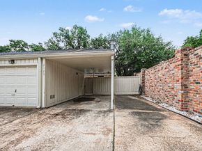 2125 Winrock Boulevard 38, Houston TX 77057