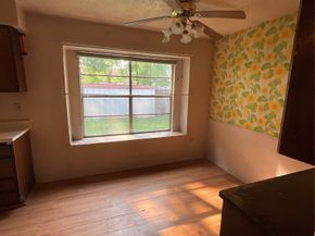 11710 Chadbrook Lane, Houston TX 77099