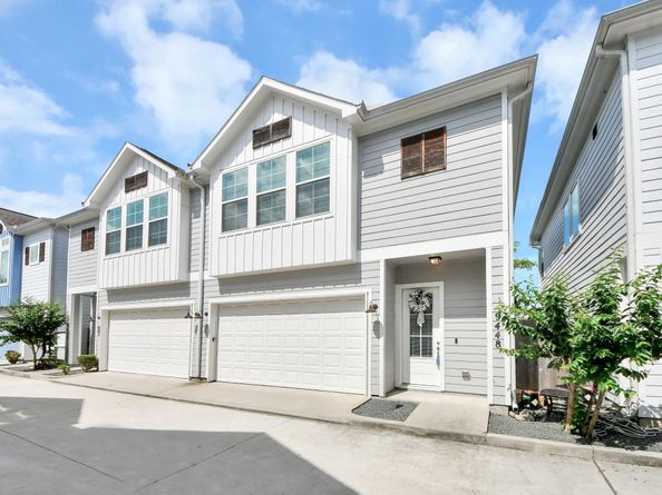 9448 Kerrwood Lane, Houston TX 77080