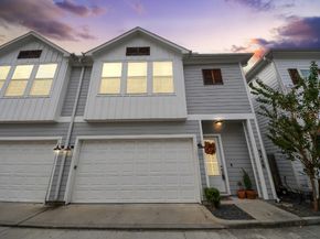 9448 Kerrwood Lane, Houston TX 77080