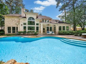 19 Millwright Place, The Woodlands TX 77382