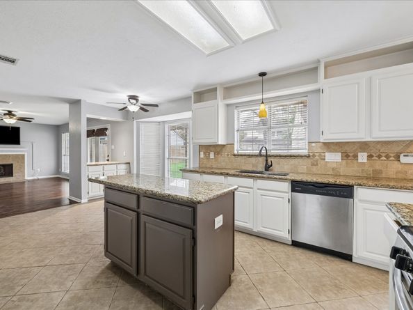 15306 Redbud Leaf Lane, Cypress TX 77433
