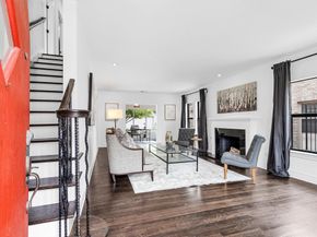 2144 Colquitt Street, Houston TX 77098