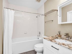 2144 Colquitt Street, Houston TX 77098