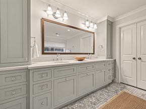 10606 Riverview Drive, Houston TX 77042