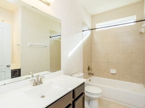 4622 Regal Shadow Lane, Sugar Land TX 77479