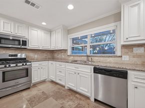 5323 Briarbend Drive, Houston TX 77096