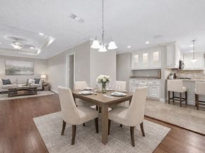 5323 Briarbend Drive, Houston TX 77096