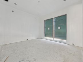 515 W 33rd Street, Houston TX 77018