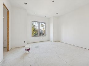 515 W 33rd Street, Houston TX 77018