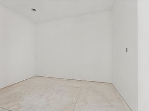 515 W 33rd Street, Houston TX 77018