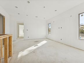 515 W 33rd Street, Houston TX 77018